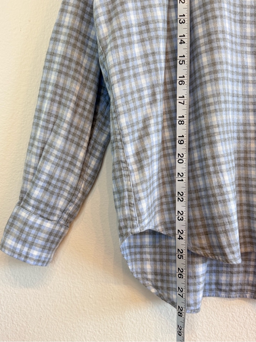 Like New! Frank & Eileen “Eileen” Button Up Shirt Flannel Grey Blue Plaid Medium - Picture 8 of 10